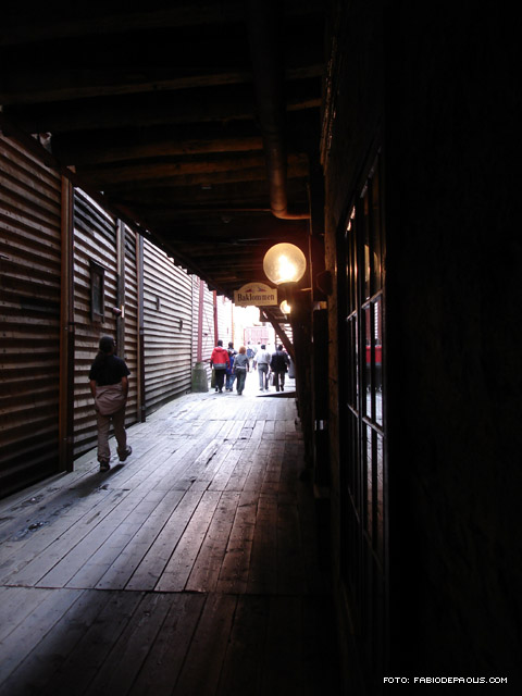 15 agosto, Norvegia: Bergen, una via in legno