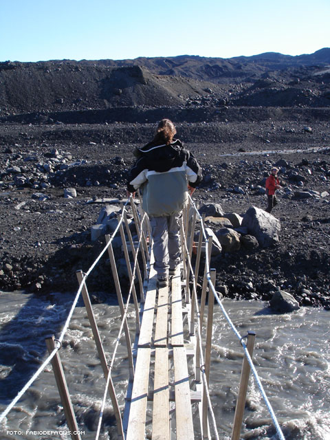 Sul ponte traballante...
