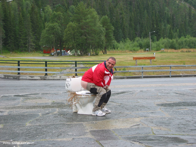 14 agosto, Norvegia: la seduta di Fabio il Pakistano