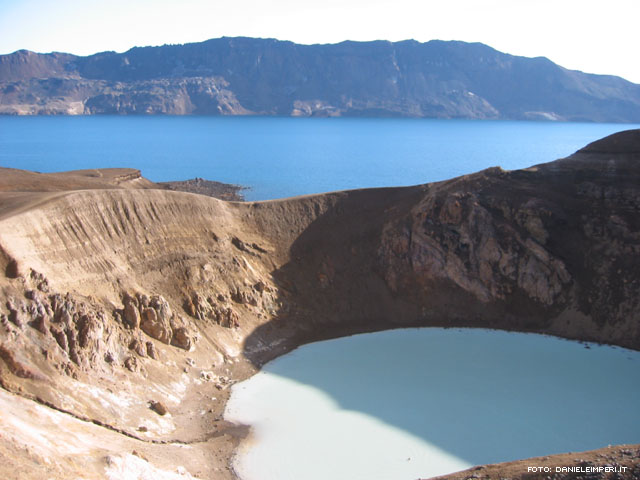 Le 2 caldere con relativi laghi