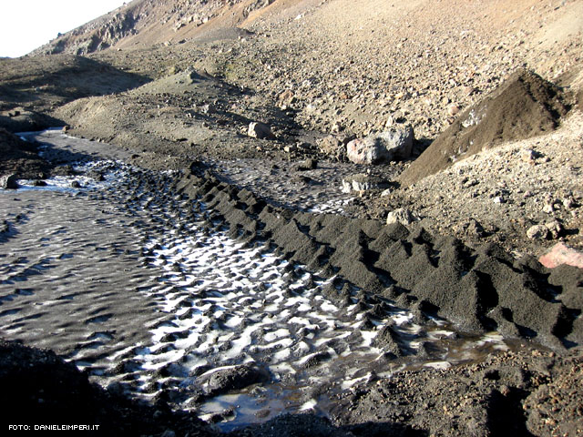 Strane forme di cenere