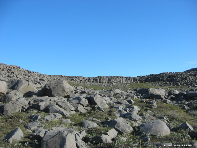 e la calma della roccia